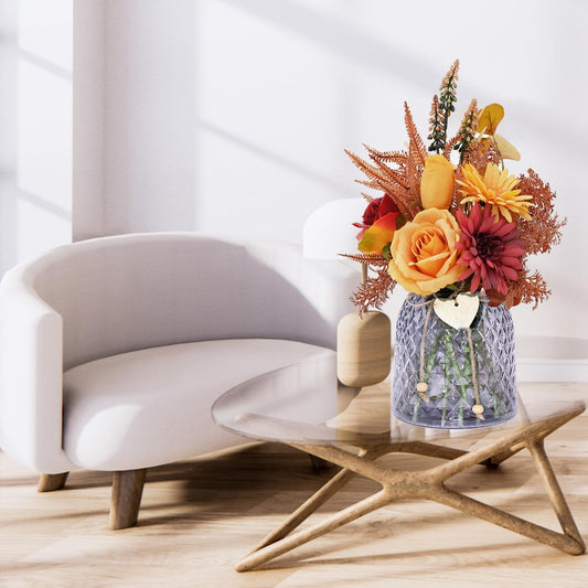 Künstliche Blumenarrangements mit Rosen und Chrysanthemen in Glasvase für stilvolle Tischdekoration und Wohnräume