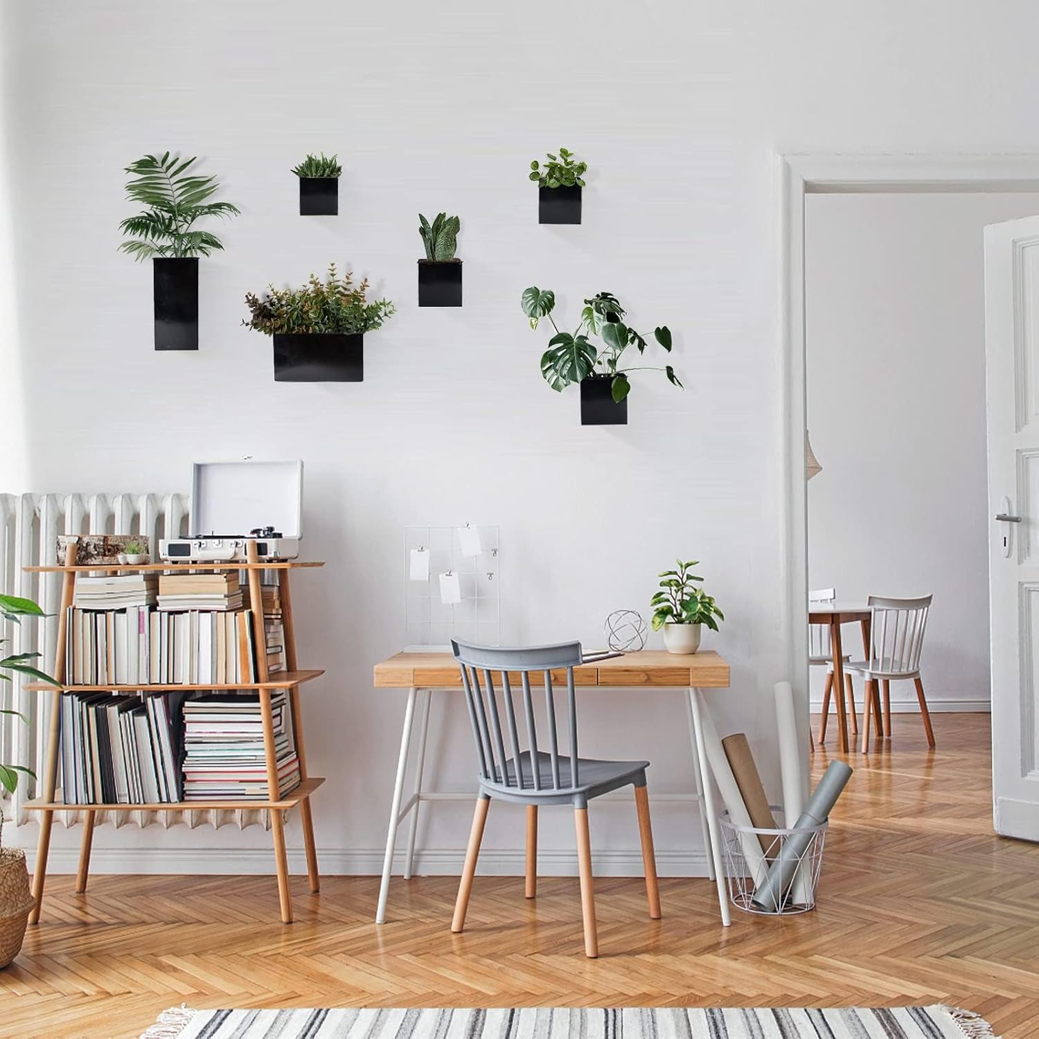 Set of 8 Metal Hanging Planters for Wall Decoration - Wall Vases for Flowers and Plants, Ideal for Garden Decor