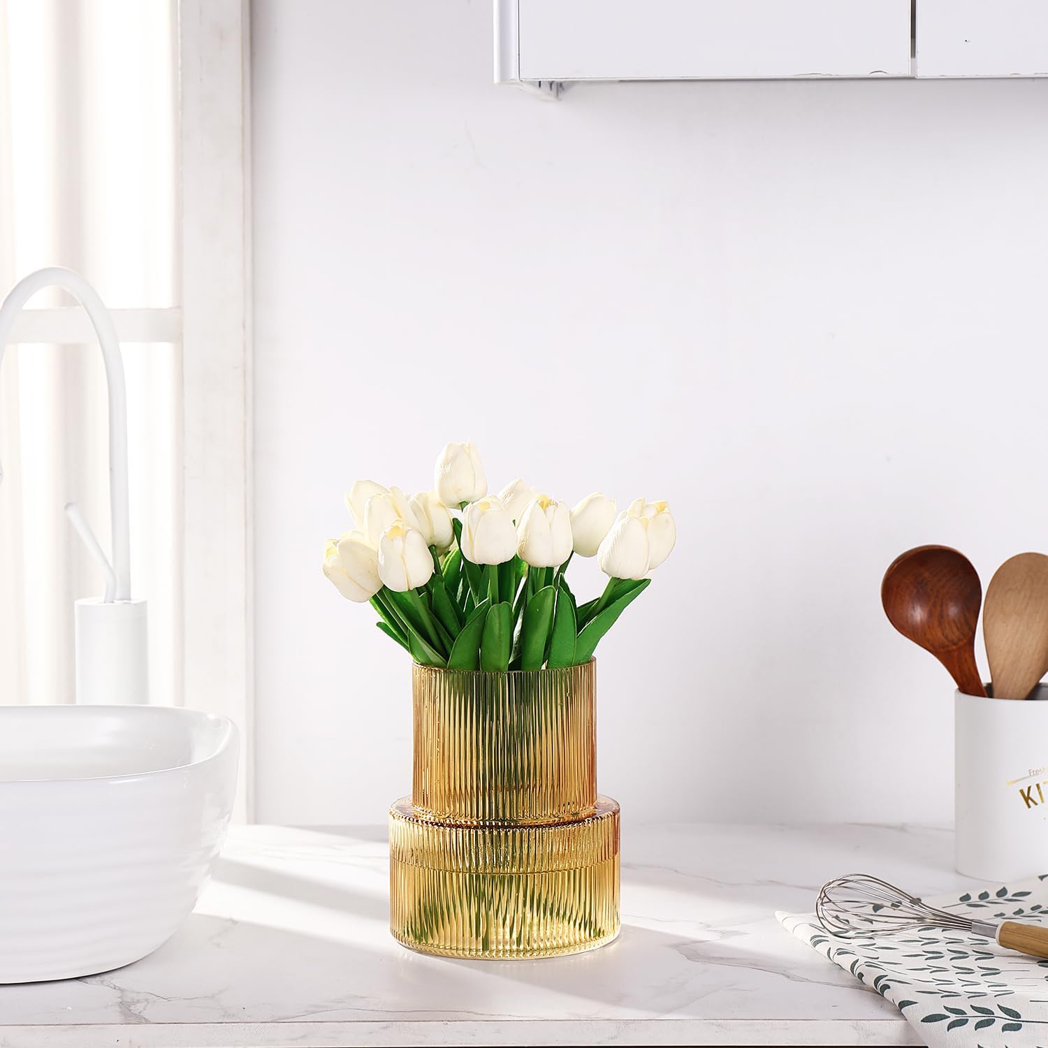 Bernsteinfarbene gerippte Blumenvase für Tulpen - Moderne Dekoration für Wohnzimmer, Esstisch, Eingangsbereich, Kaminsims, Regal, Hochzeit und Büro, 19 cm