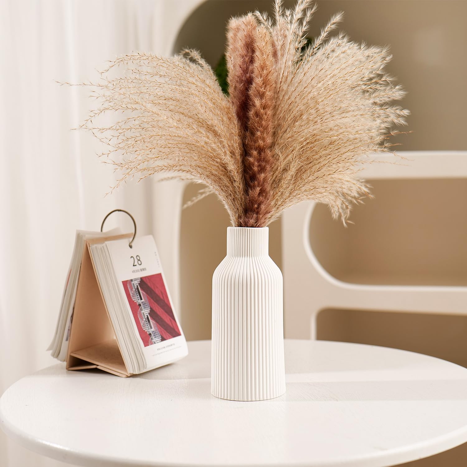 Keramikvase für Pampasgras, 20 cm, Matt Weiß, Rundes Modernes Design, Boho-Dekoration für Wohn- und Schlafzimmer im Nordic Stil