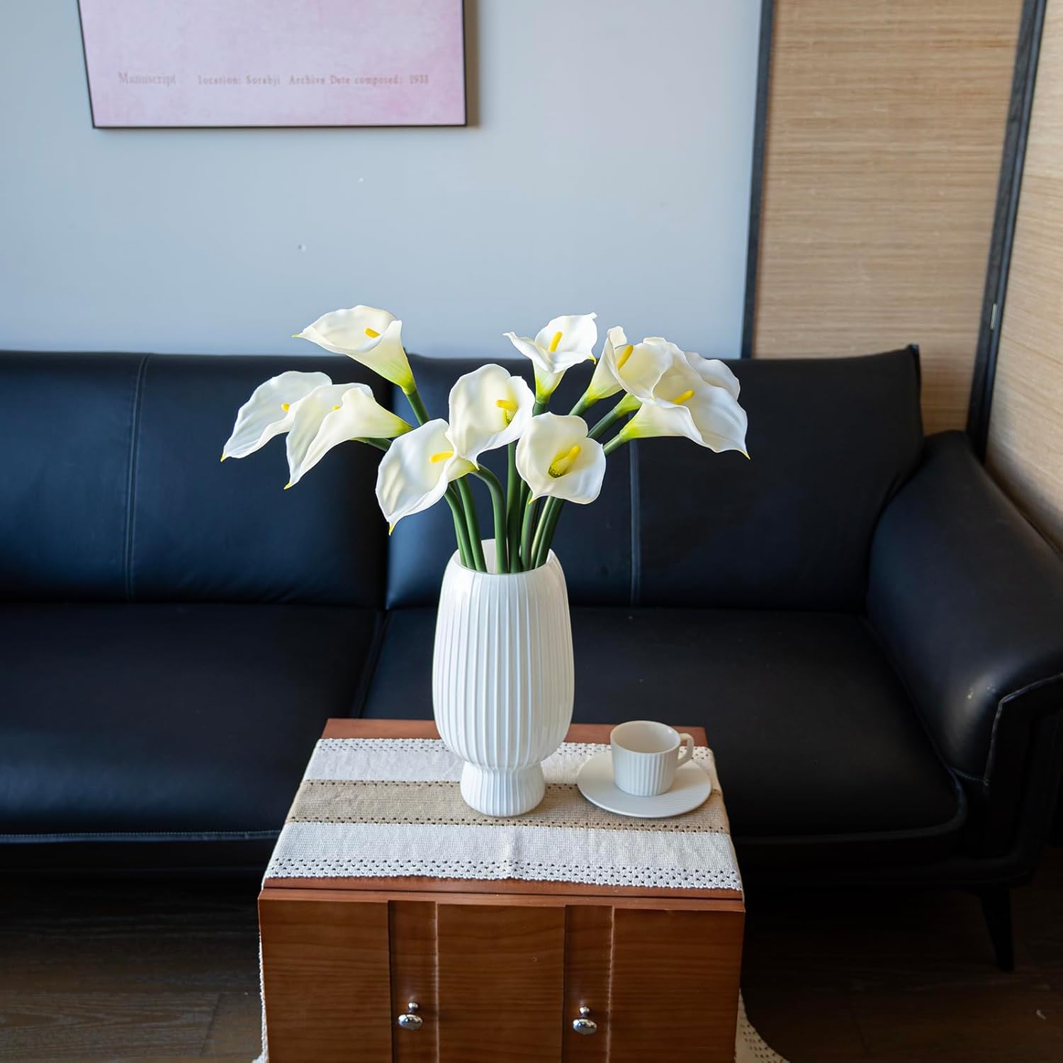 Künstliche Calla-Lilien Blumenstrauß aus Latex, 64 cm, 5 Stück, Ideal für Zuhause, Wohnzimmer, Schlafzimmer, Esstisch, Büro und Hochzeiten (Weiß)