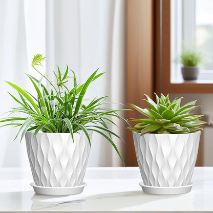 6-Piece Set of 10cm Planters with Saucer - Plastic Pots with Drainage Holes for Herbs and Succulents, Suitable for Indoor and Outdoor Use, Ideal for Balconies and Gardens, White