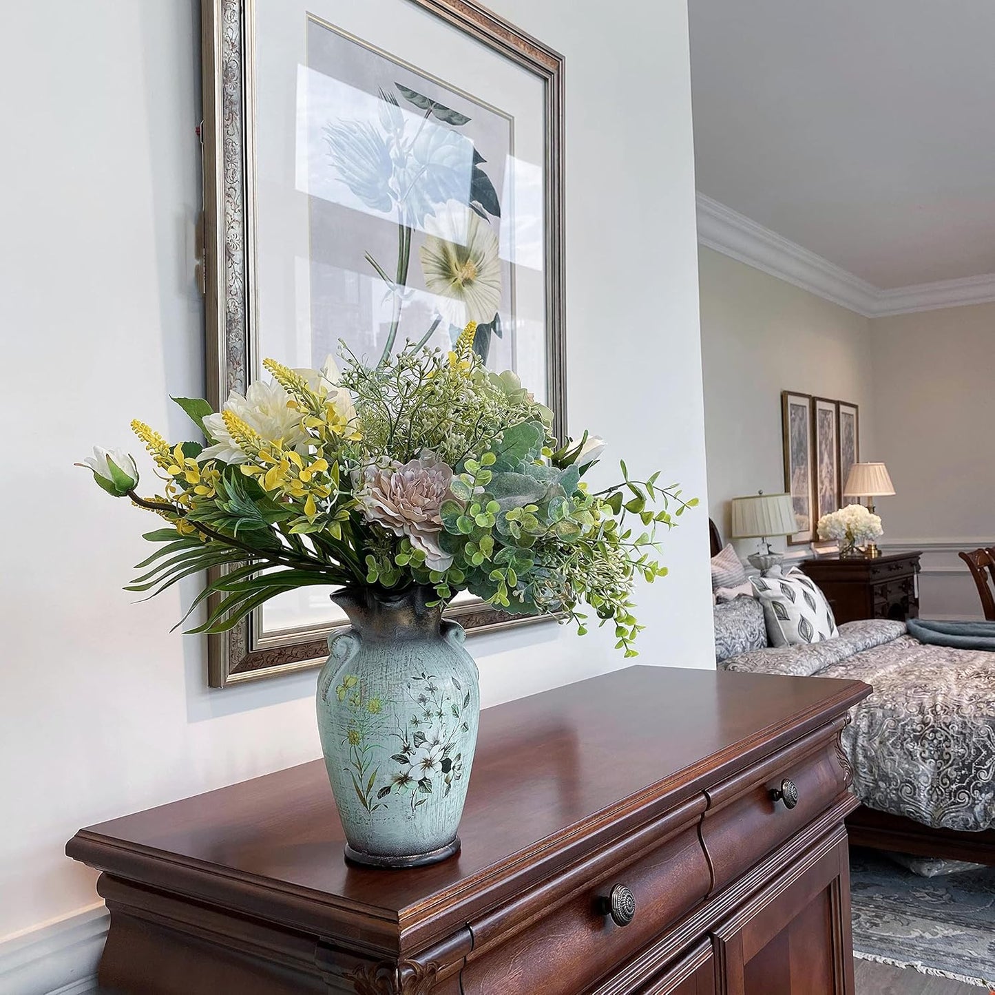 Künstliche Blumenarrangements in eleganter Keramikvase – Dekoration für Zuhause, Küche, Wohnzimmer, Esszimmer und Couchtisch im Bauernhaus-Stil (Grün)