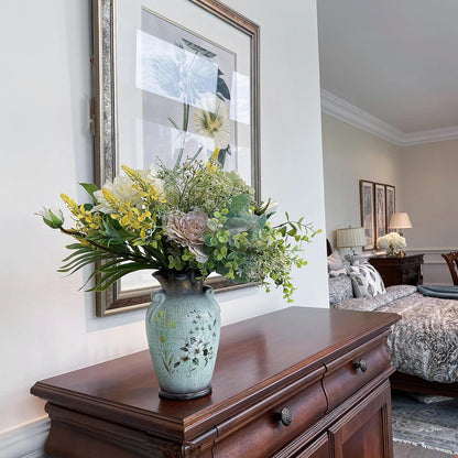 Künstliche Blumenarrangements in eleganter Keramikvase – Dekoration für Zuhause, Küche, Wohnzimmer, Esszimmer und Couchtisch im Bauernhaus-Stil (Grün)