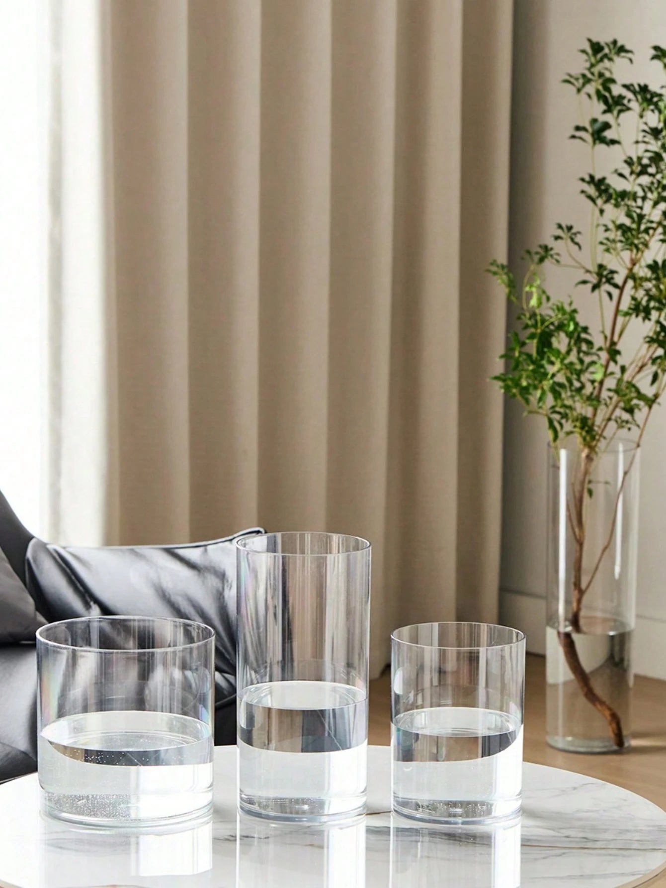 Acrylic Anti-Drop Flower Vase - Elegant Transparent Straight Tube Design for Fresh Flowers, Plants, Hydroponics, Home Decor, Centerpieces, and Table Decoration